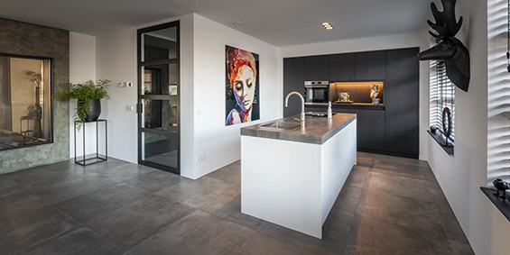 Maatwerk keukens-maatwerk badkamers-moderne keuken-moderne badkamer-Solid Surface-Corian keuken- B DUTCH_k Maatwerk keukens en maatwerk kasten B DUTCH