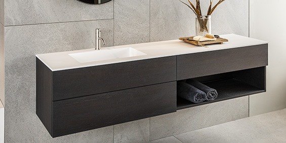 Milano badkamermeubelen van B DUTCH. Luxe badkamerkasten, badmeubel. Wastafelmeubel Milano is leverbaar in diverse maten en uitvoeringen, ook op maat Milano badkamermeubelen van B DUTCH. Luxe badkamerkasten, badmeubel. Wastafelmeubel Milano is leverbaar in diverse maten en uitvoeringen, ook op maat