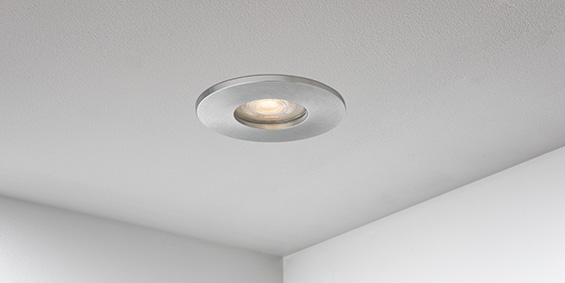 Badkamer Spotjes, LED ip44, IP65, badkamerspots aluminium. LED inbouwspots badkamer. IP65 LED spots. The Essential collectie van B DUTCH. IP65 spots van geborsteld aluminium, mat zwart of mat wit. GU10 en MR16 en Philips Hue GU10 lichtbron passen in de badkamer spotjes. Armatuur voor GU10, MR16 en Philips Hue GU10 lichtbronnen. Ook dimbaar te maken. Badkamer Spotjes, Veranda spotjes, LED ip44, IP65, badkamerspots aluminium. LED inbouwspots badkamer. IP65 LED spots. The Essential collectie van B DUTCH. IP65 spots van geborsteld aluminium, mat zwart of mat wit. GU10 en MR16 en Philips Hue GU10 lichtbron passen in de badkamer spotjes. Armatuur voor GU10, MR16 en Philips Hue GU10 lichtbronnen. Ook dimbaar te maken.