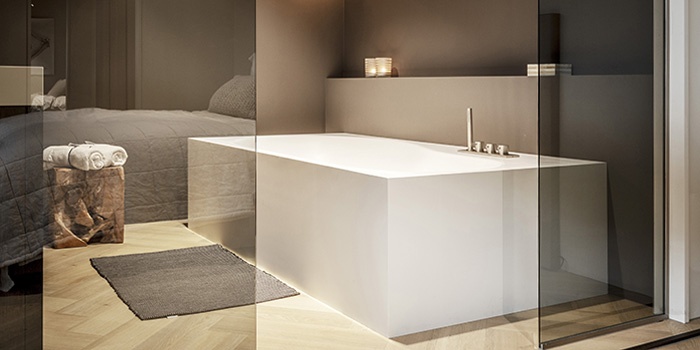 B DUTCH design badkamers en design keukens. Minimalistisch design, high-end hoogwaardige kwaliteit. Koop rechtstreeks bij de bron. Bezoek de fabriekshowroom in Cuijk. Badkamer inspiratie of keuken inspiratie nodig? Bezoek de B DUTCH fabrieksshowroom in Cuijk. B DUTCH is een puur Nederlands design label voor luxe tijdloze badkamers, keukens en andere grote interieurelementen zoals kastenwanden en haarden. B DUTCH verkoopt direct af-fabriek aan de klant. B DUTCH design badkamers en design keukens. Minimalistisch design, high-end hoogwaardige kwaliteit. Koop rechtstreeks bij de bron. Bezoek de fabriekshowroom in Cuijk. Badkamer inspiratie of keuken inspiratie nodig? Bezoek de B DUTCH fabrieksshowroom in Cuijk. B DUTCH is een puur Nederlands design label voor luxe tijdloze badkamers, keukens en andere grote interieurelementen zoals kastenwanden en haarden. B DUTCH verkoopt direct af-fabriek aan de klant.