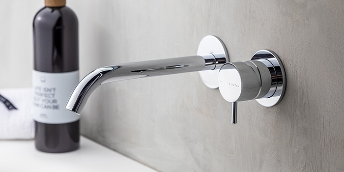Chrome-kranen-wastafelkranen-chroom-B-DUTCH-700 Kranen van B DUTCH. Chroom kranen. Wastafelkraan, inbouwkraan, muurkraan met Solid Surface Corian wastafel ook van B DUTCH. Bekijk de Chroom Kranen collectie van B DUTCH online en koop uw chromen kraan in onze webshop. Topkwaliteit design badkamer kranen van hoogwaardig chroom.